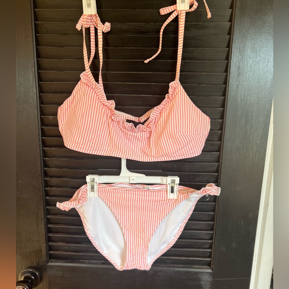 Aerie Seersucker Pink Stripe Bikini 👙